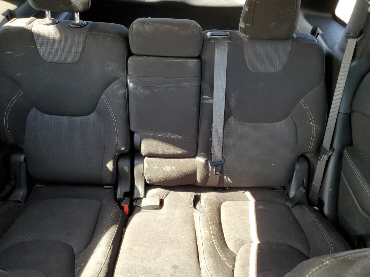 2016 Jeep Cherokee Latitude VIN: 1C4PJMCB2GW183179 Lot: 81939615