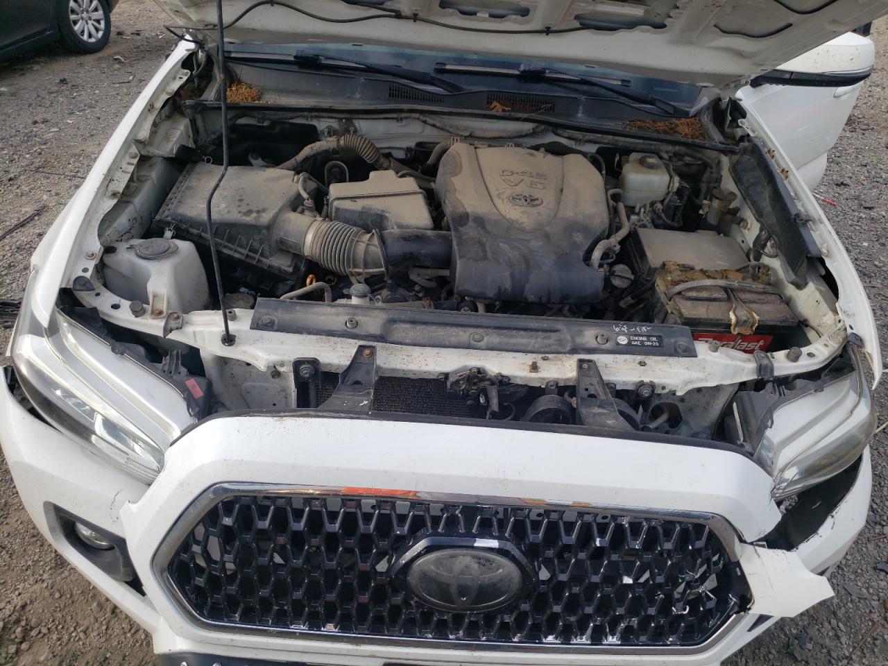 2018 Toyota Tacoma Double Cab VIN: 5TFCZ5ANXJX126031 Lot: 85333045