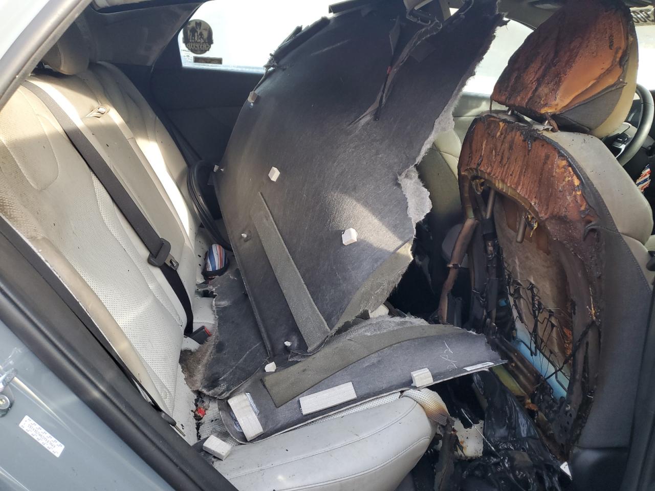 2022 Hyundai Elantra Limited VIN: KMHLP4AG9NU364165 Lot: 90819205