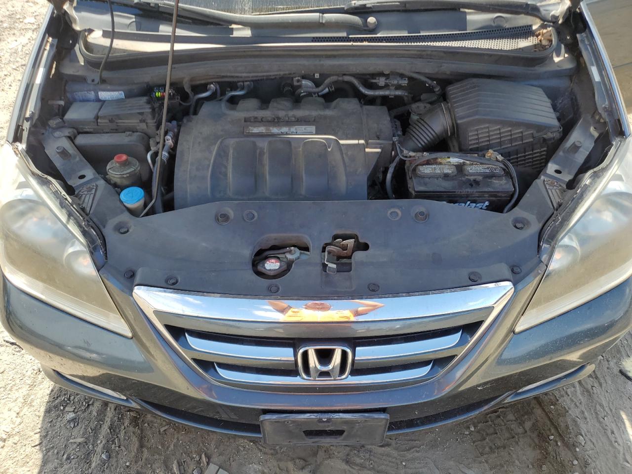 2005 Honda Odyssey Touring VIN: 5FNRL38835B039040 Lot: 82335395