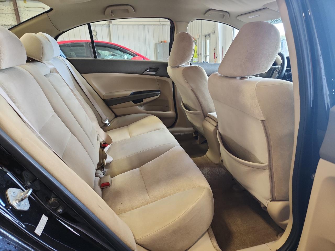 2010 Honda Accord Lxp VIN: 1HGCP2F4XAA075638 Lot: 82460965