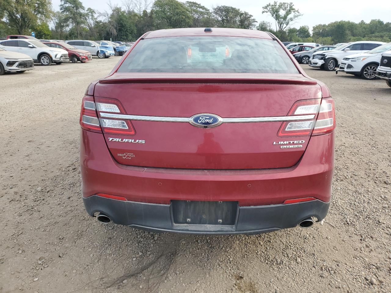 2015 Ford Taurus Limited VIN: 1FAHP2F82FG133453 Lot: 81984095