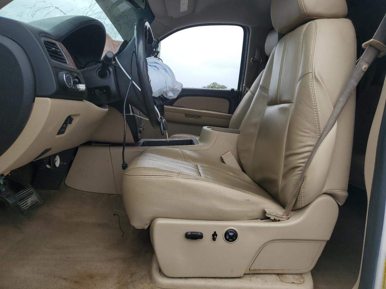 2008 Chevrolet Silverado K2500 Heavy Duty VIN: 1GCHK23628F173553 Lot: 84990635