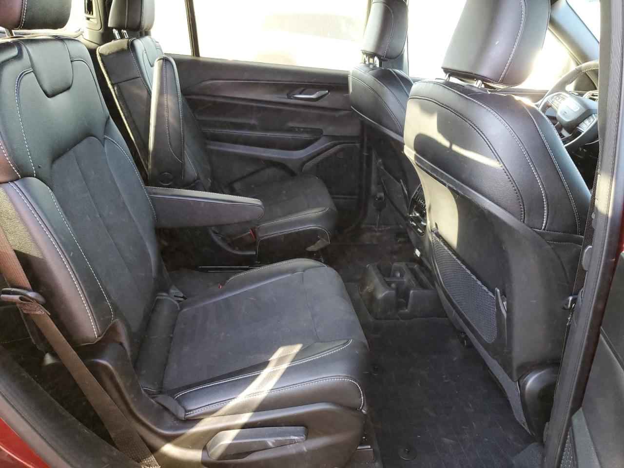 2024 Jeep Grand Cherokee L Laredo VIN: 1C4RJKAG2R8625431 Lot: 85134935