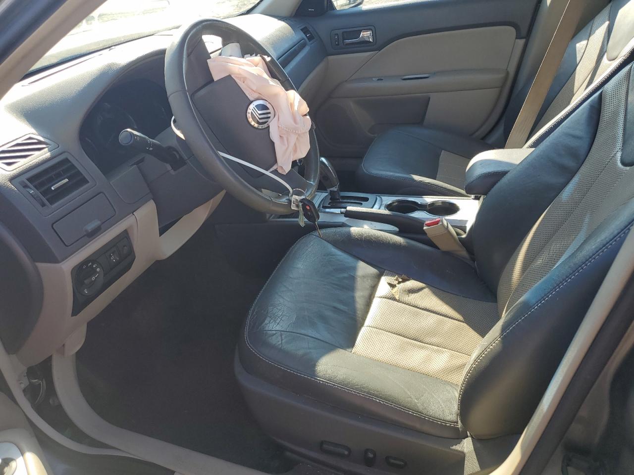 2011 Mercury Milan Premier VIN: 3MEHM0JA4BR604019 Lot: 90830005