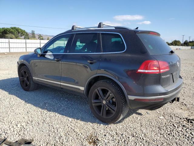  VOLKSWAGEN TOUAREG 2017 Черный