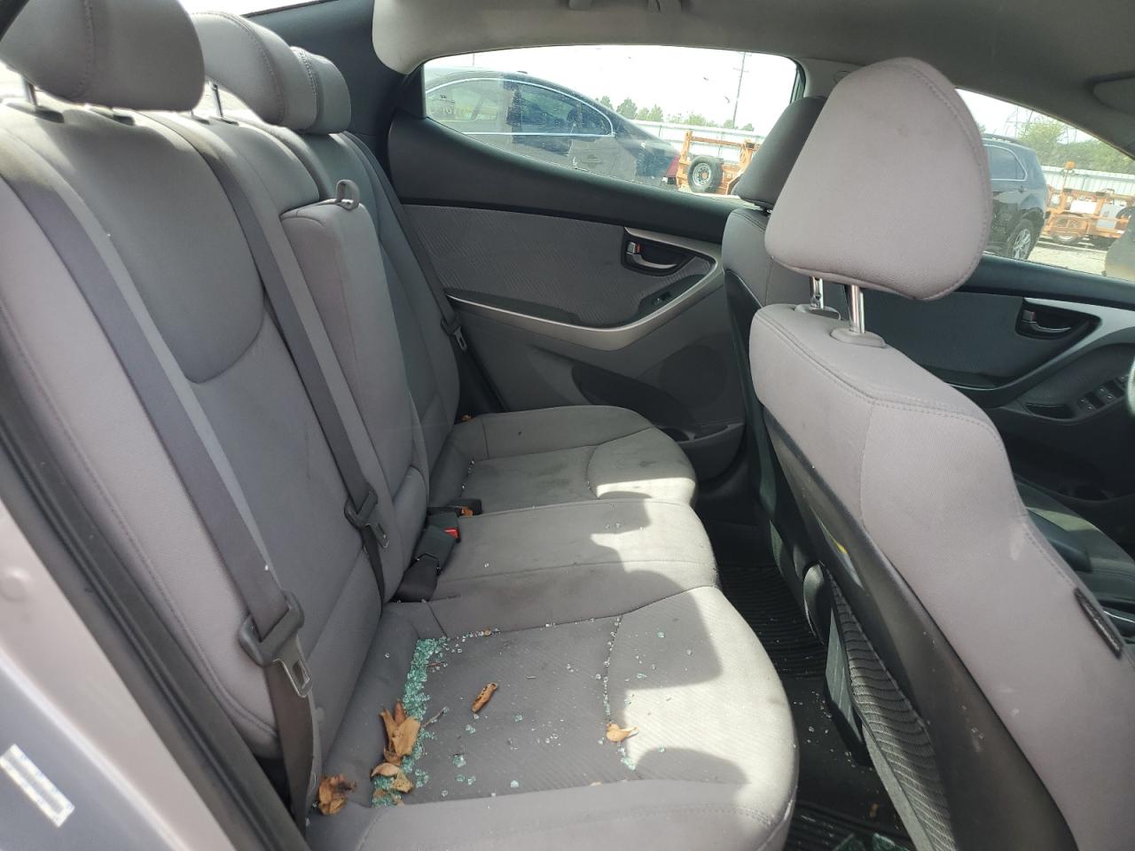 2013 Hyundai Elantra Gls VIN: KMHDH4AE8DU893931 Lot: 81964255