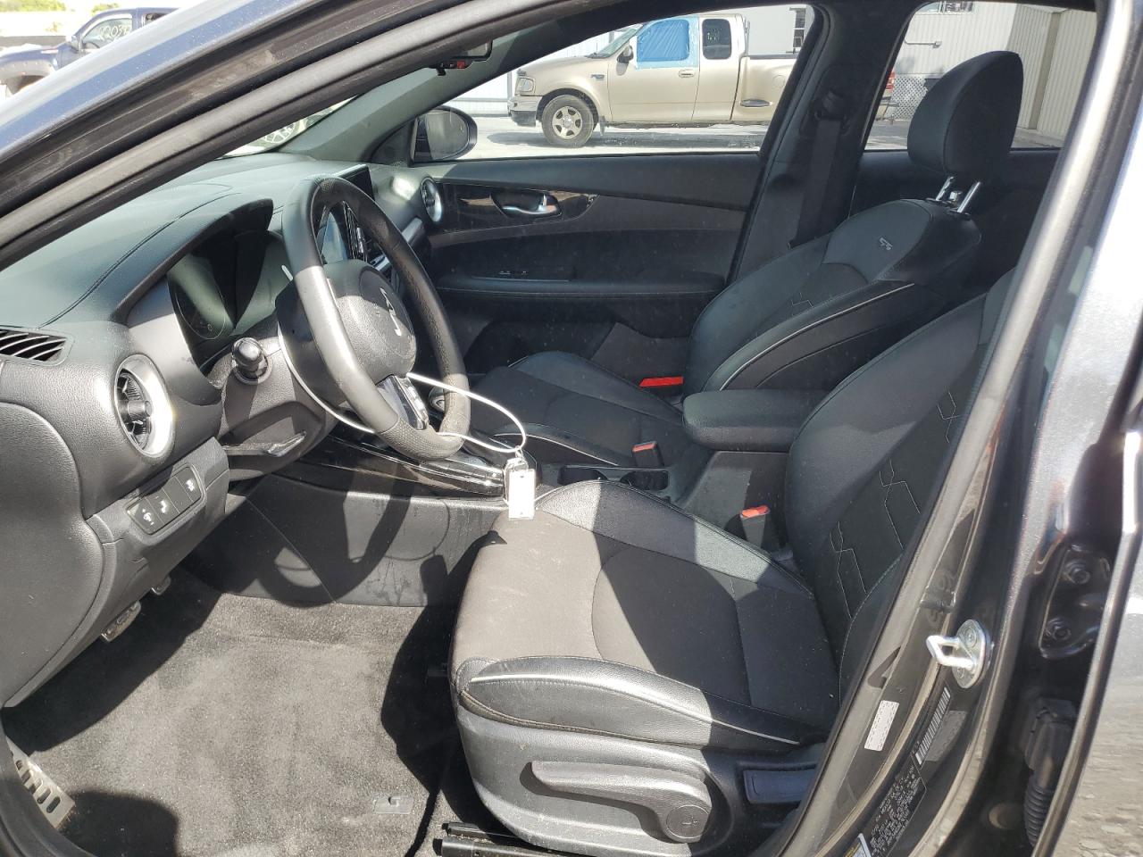 2024 Kia Forte Gt Line VIN: 3KPF54AD3RE743549 Lot: 86309485