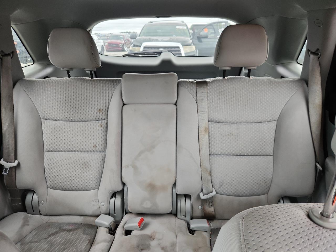 2011 Kia Sorento Base VIN: 5XYKT3A16BG017679 Lot: 85259335