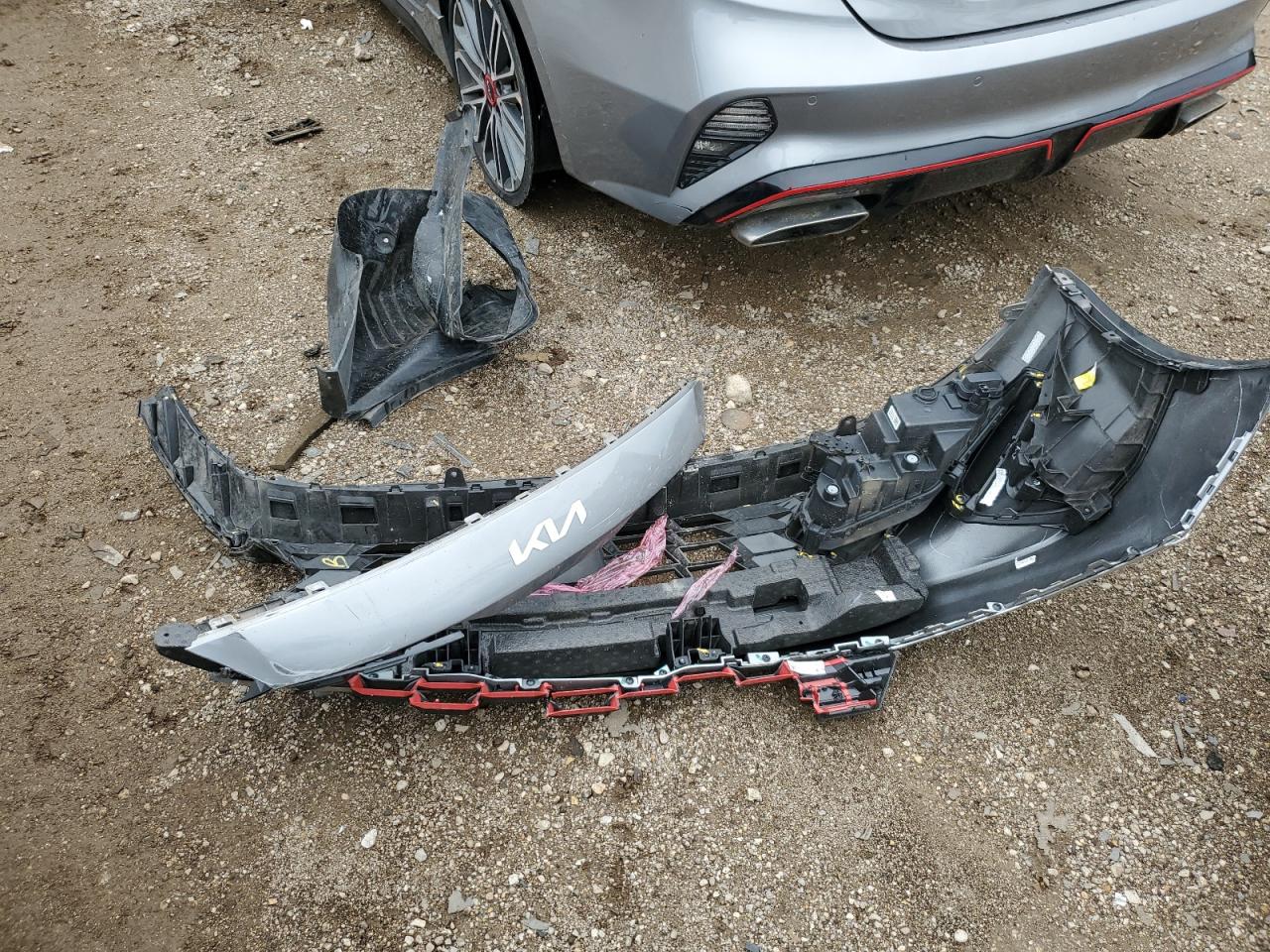 2024 Kia Forte Gt VIN: 3KPF44AC2RE699988 Lot: 85502255