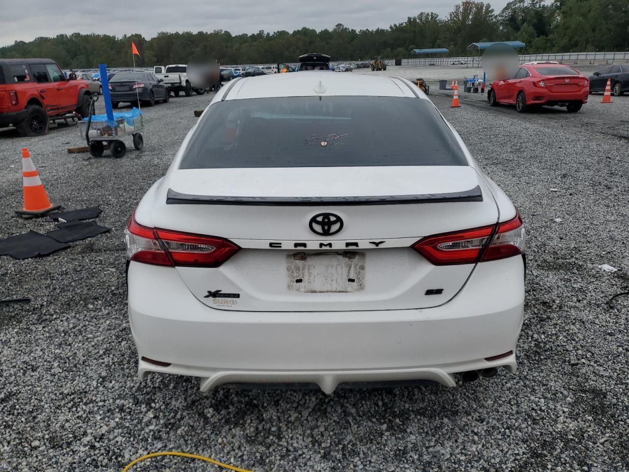 2020 Toyota Camry Se VIN: 4T1G11AK4LU983842 Lot: 84609805