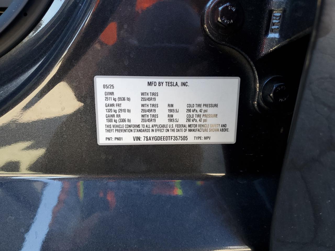 2026 Tesla Model Y VIN: 7SAYGDEE0TF357505 Lot: 87275265