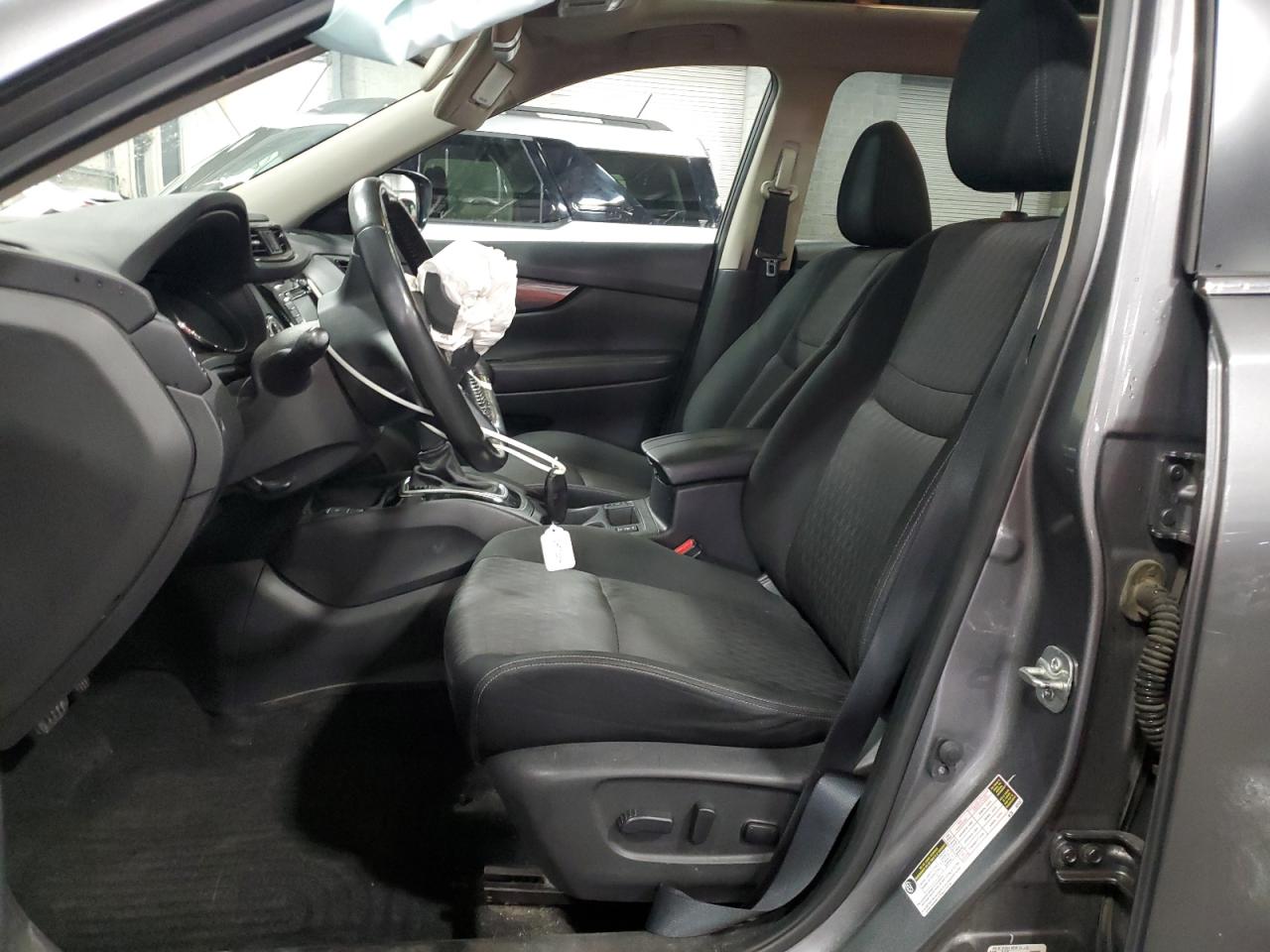 2019 Nissan Rogue S VIN: JN8AT2MV6KW396050 Lot: 84874375