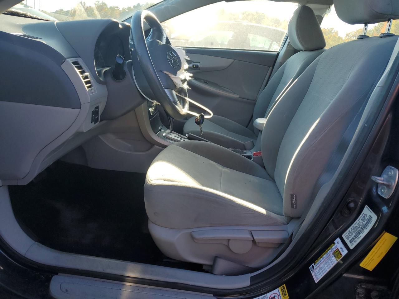 2010 Toyota Corolla Base VIN: 1NXBU4EE4AZ258939 Lot: 82649465