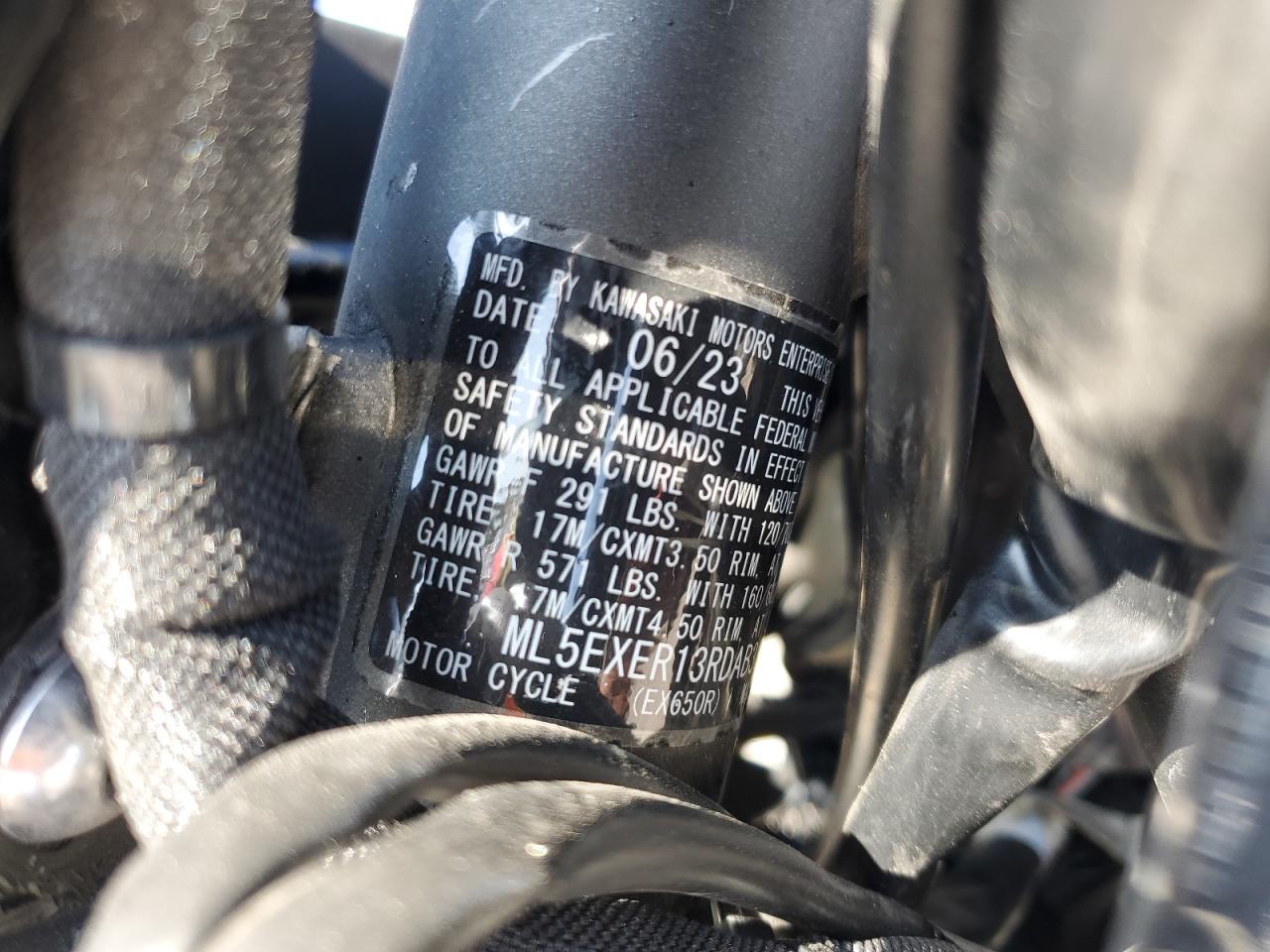 2024 Kawasaki Ex650 R VIN: ML5EXER13RDAB3303 Lot: 86805855