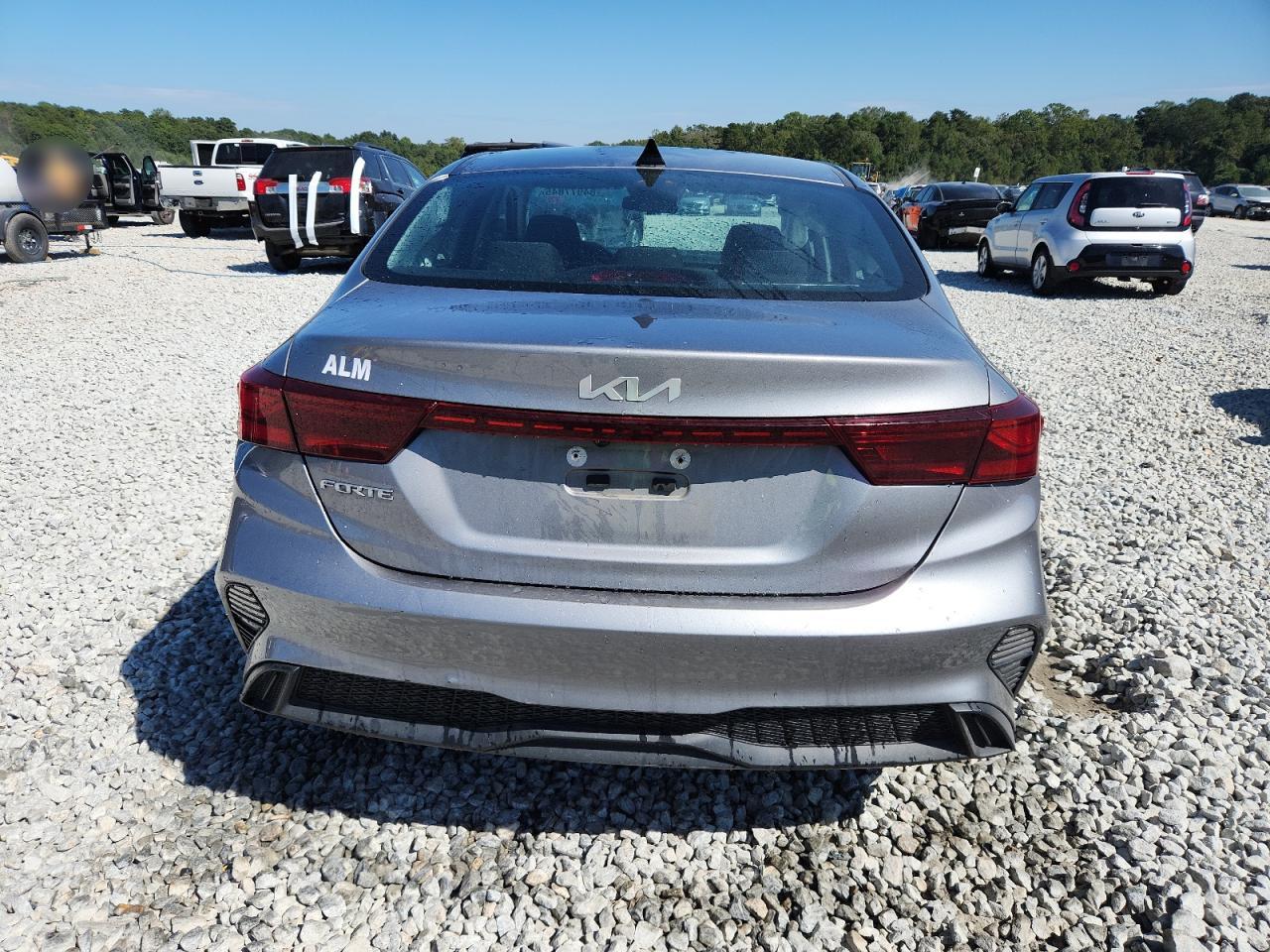 2023 Kia Forte Lx VIN: 3KPF24AD7PE582435 Lot: 84977845