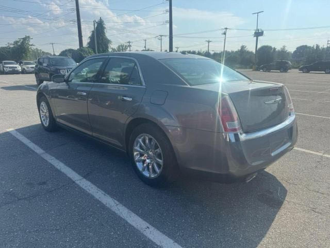 2012 Chrysler 300 Limited grey sedan flexible 2C3CCACG7CH243246 photo #4