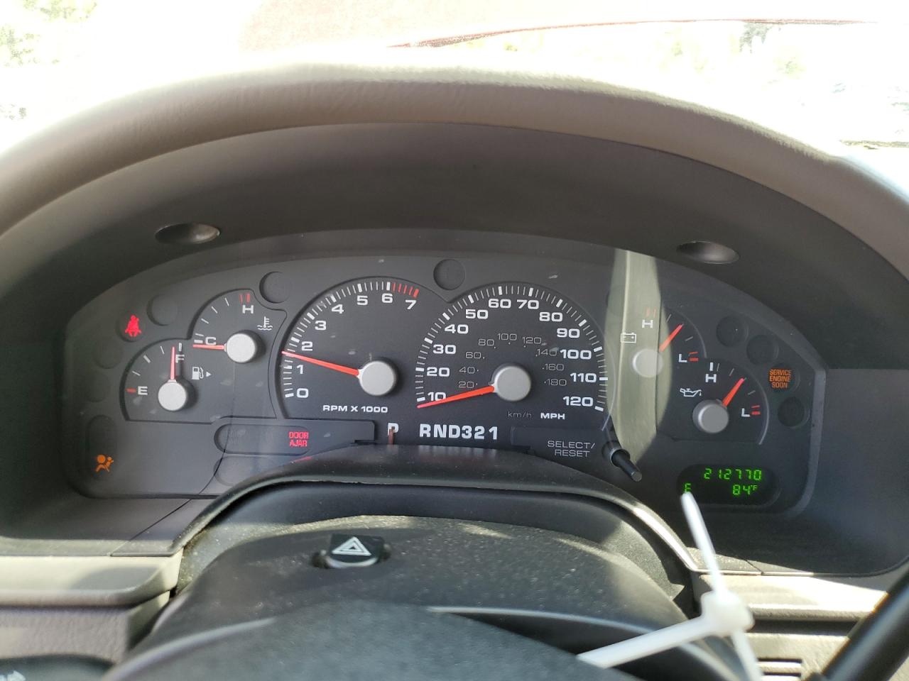 2004 Ford Explorer Xlt VIN: 1FMZU73K14ZA77037 Lot: 82187125