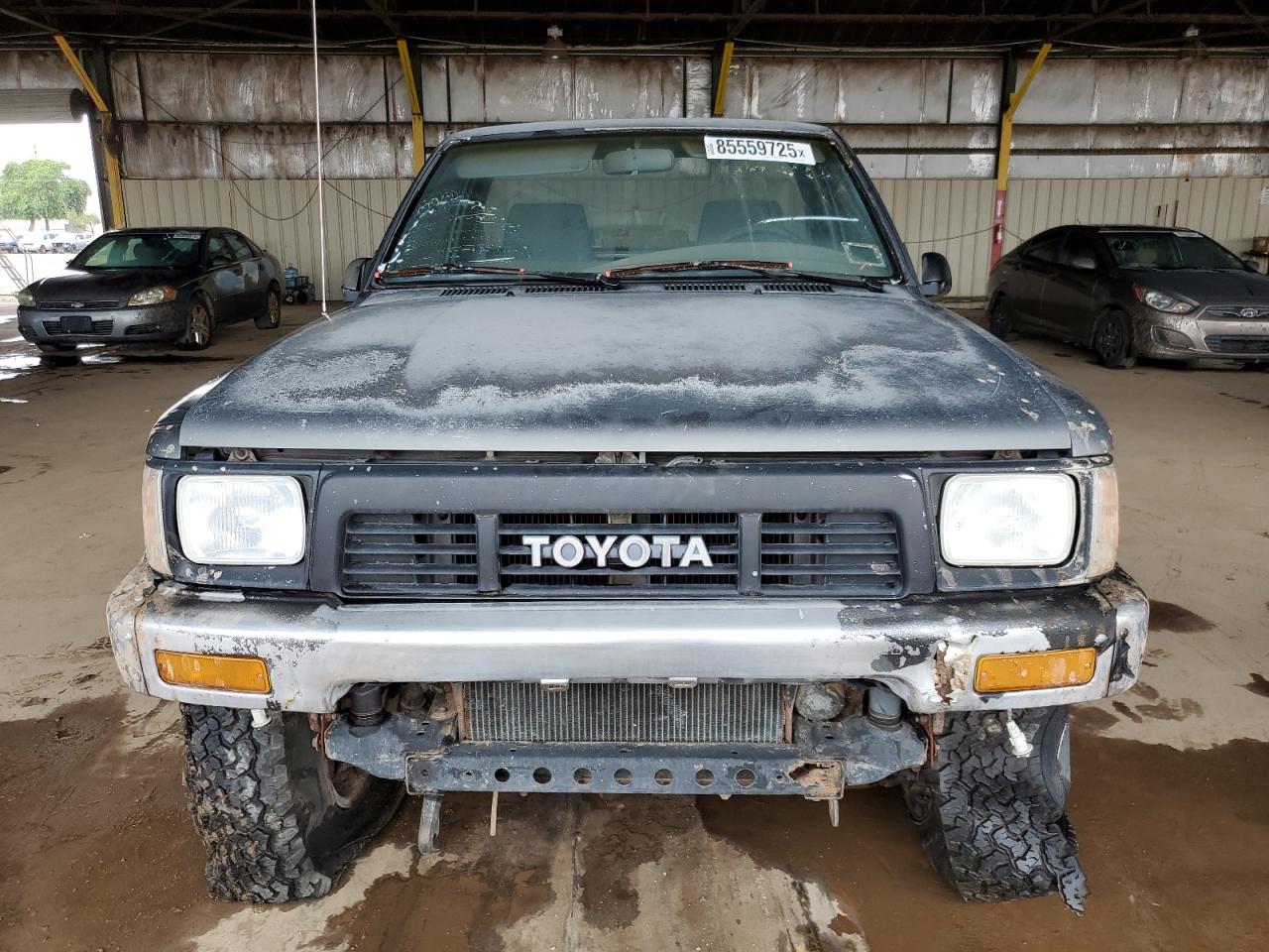 1989 Toyota Pickup 1/2 Ton Short Wheelbase Dlx VIN: JT4VN01DXK2000300 Lot: 85559725