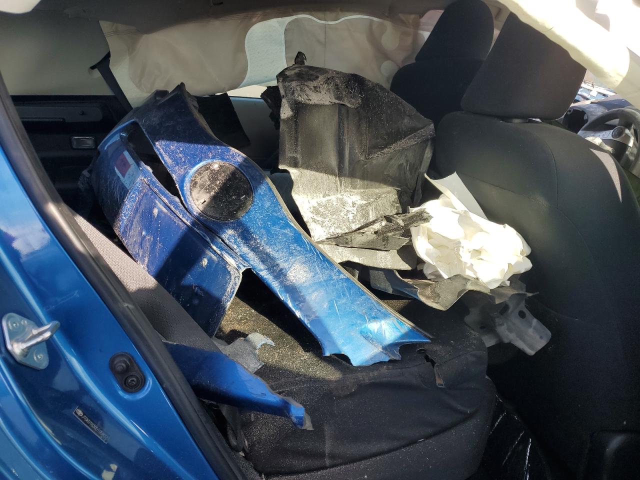 2013 Toyota Prius C VIN: JTDKDTB30D1058020 Lot: 90345285