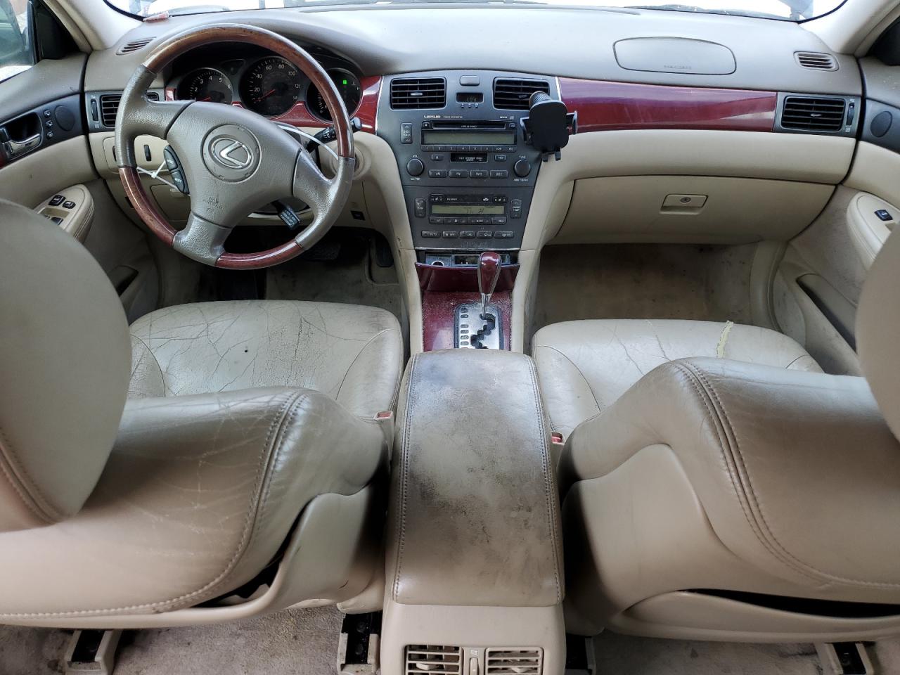 2002 Lexus Es 300 VIN: JTHBF30G425020813 Lot: 81865755