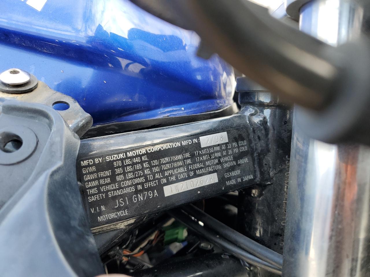 1998 Suzuki Gsx600 F VIN: JS1GN79A1W2102628 Lot: 84973035
