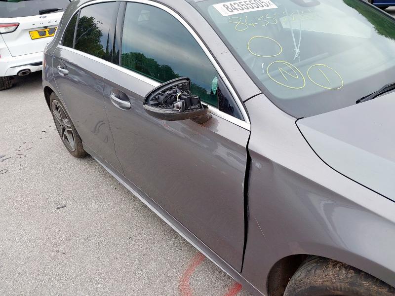 2019 MERCEDES-BENZ A 180 AMG LINE EXECUTIVE 