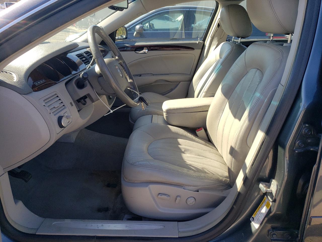 2011 Buick Lucerne Cxl VIN: 1G4HC5EM2BU115595 Lot: 87015015