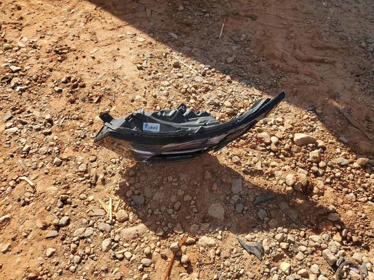 2017 Land Rover Discovery Hse VIN: SALRRBBV2HA028639 Lot: 82229045