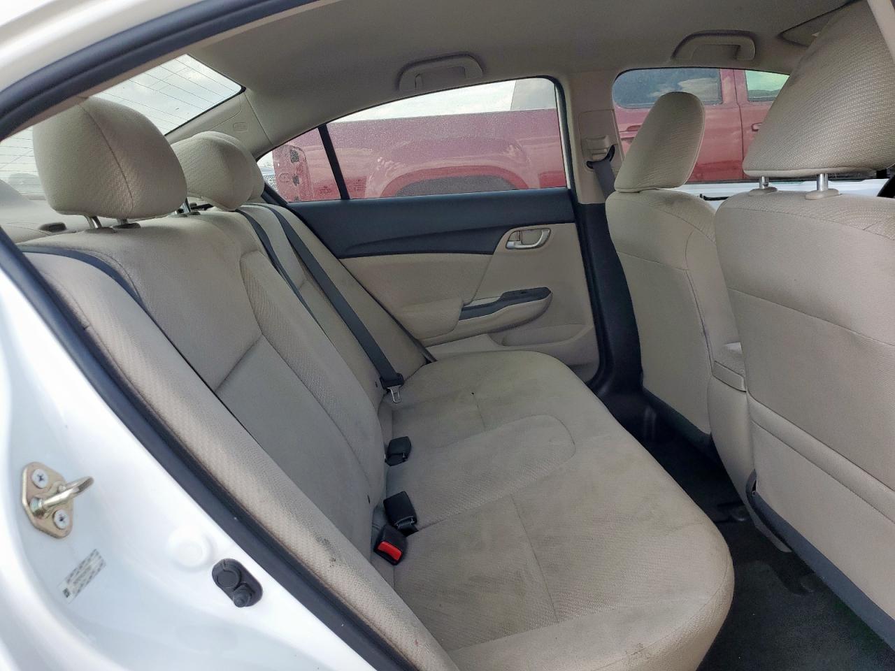 2013 Honda Civic Hf VIN: 2HGFB2F60DH575567 Lot: 82381905