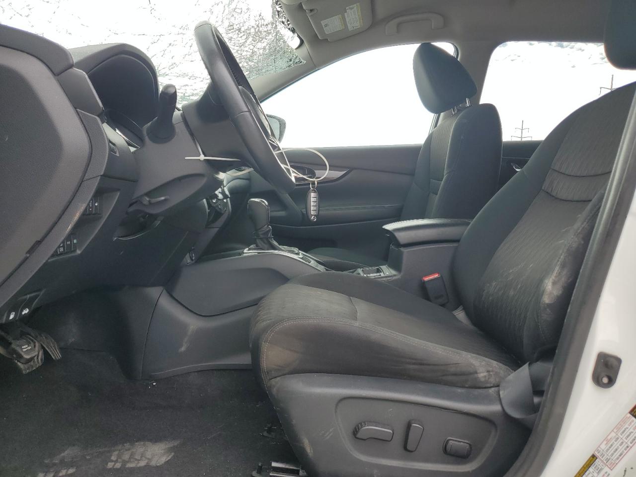 2017 Nissan Rogue Sv VIN: 5N1AT2MV3HC862258 Lot: 82235335