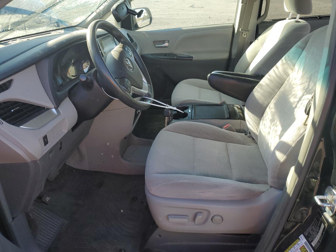 2017 Toyota Sienna Le VIN: 5TDKZ3DC3HS854512 Lot: 89645375