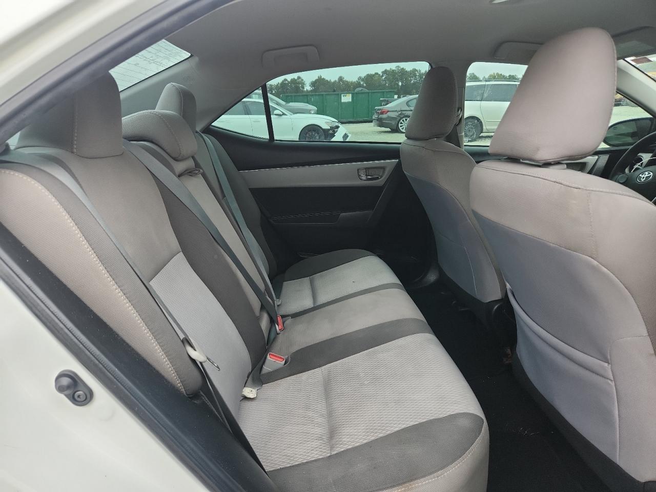 2019 Toyota Corolla L VIN: 2T1BURHE5KC205436 Lot: 85305955