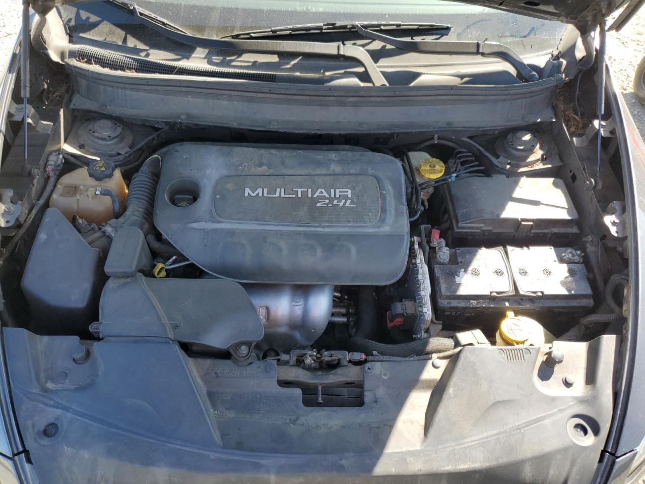 2015 Jeep Cherokee Latitude VIN: 1C4PJLCB9FW579280 Lot: 81972895