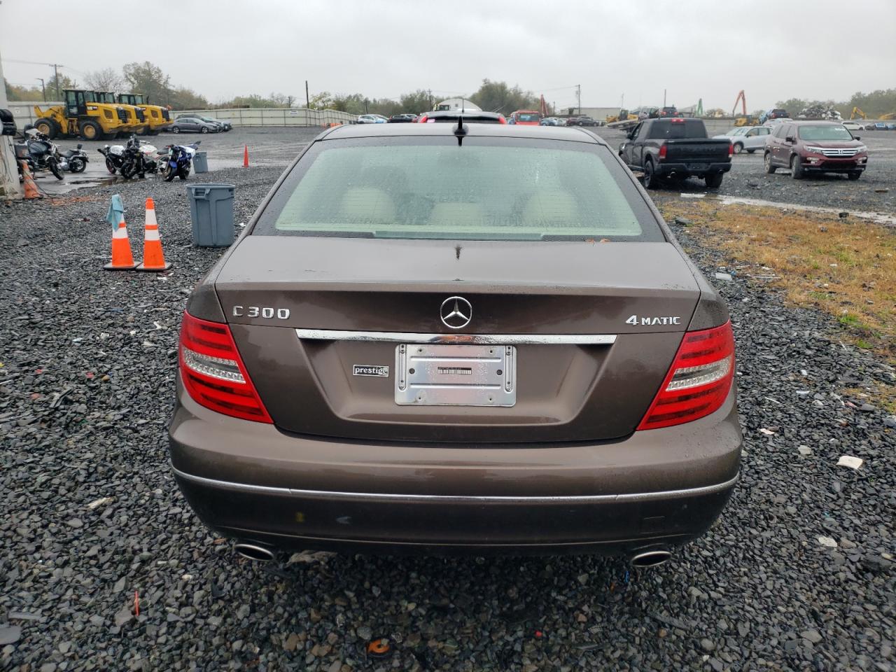 2013 Mercedes-Benz C 300 4Matic VIN: WDDGF8AB2DR270799 Lot: 84885665
