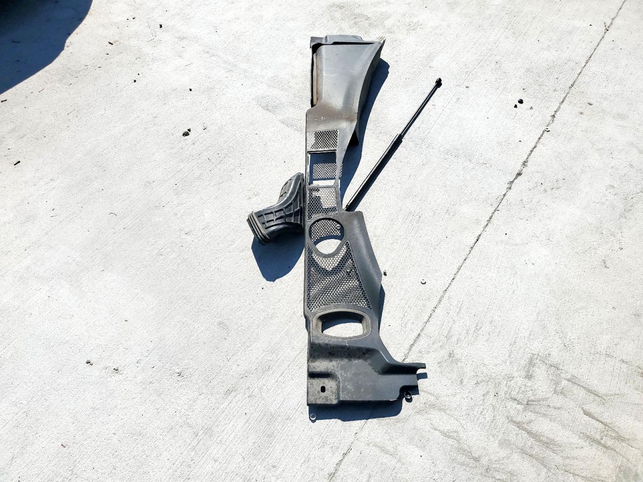 2013 Audi A4 Premium Plus VIN: WAUEFAFL8DN026105 Lot: 85090605