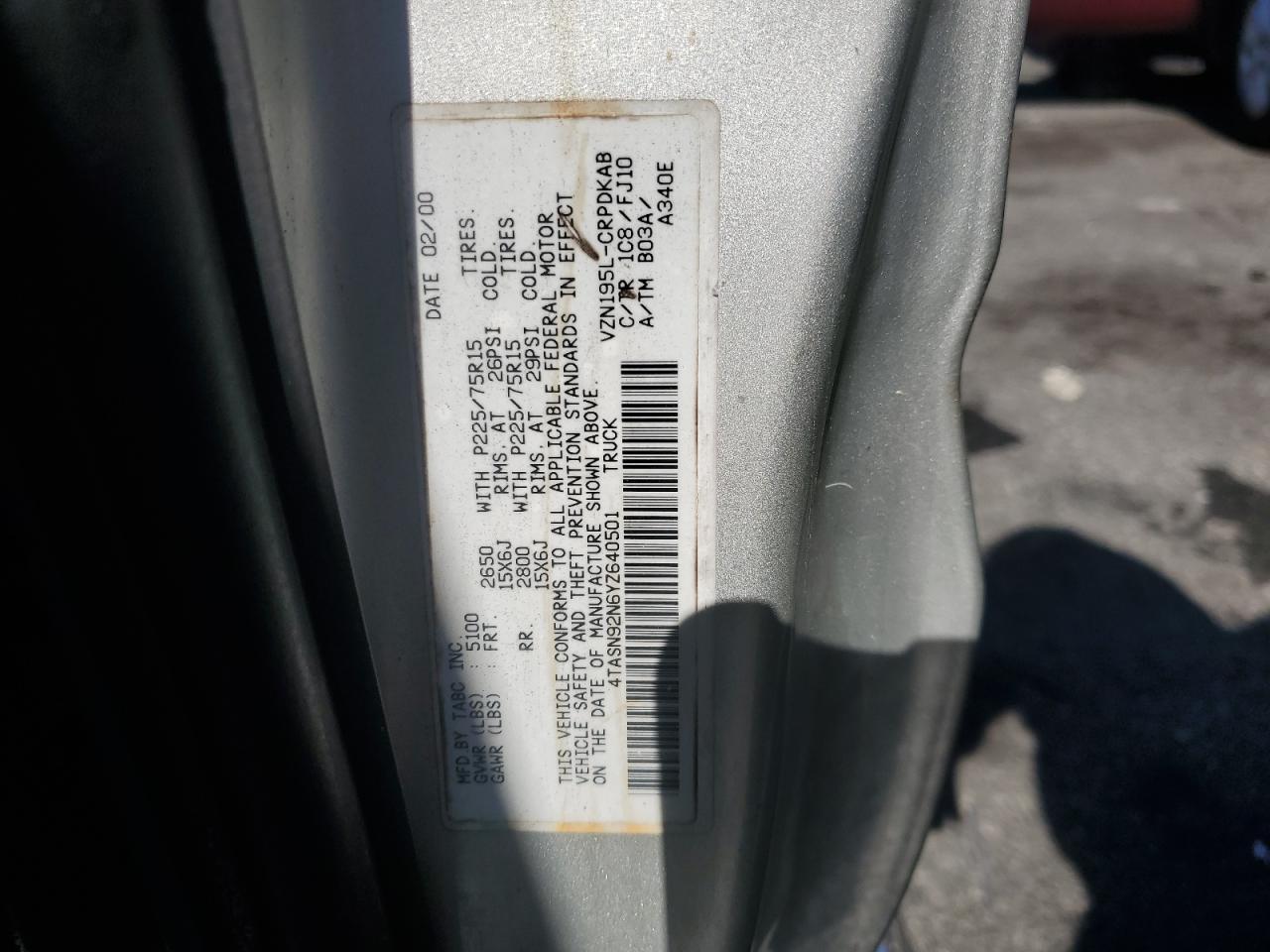 2000 Toyota Tacoma Xtracab Prerunner VIN: 4TASN92N6YZ640501 Lot: 85119745