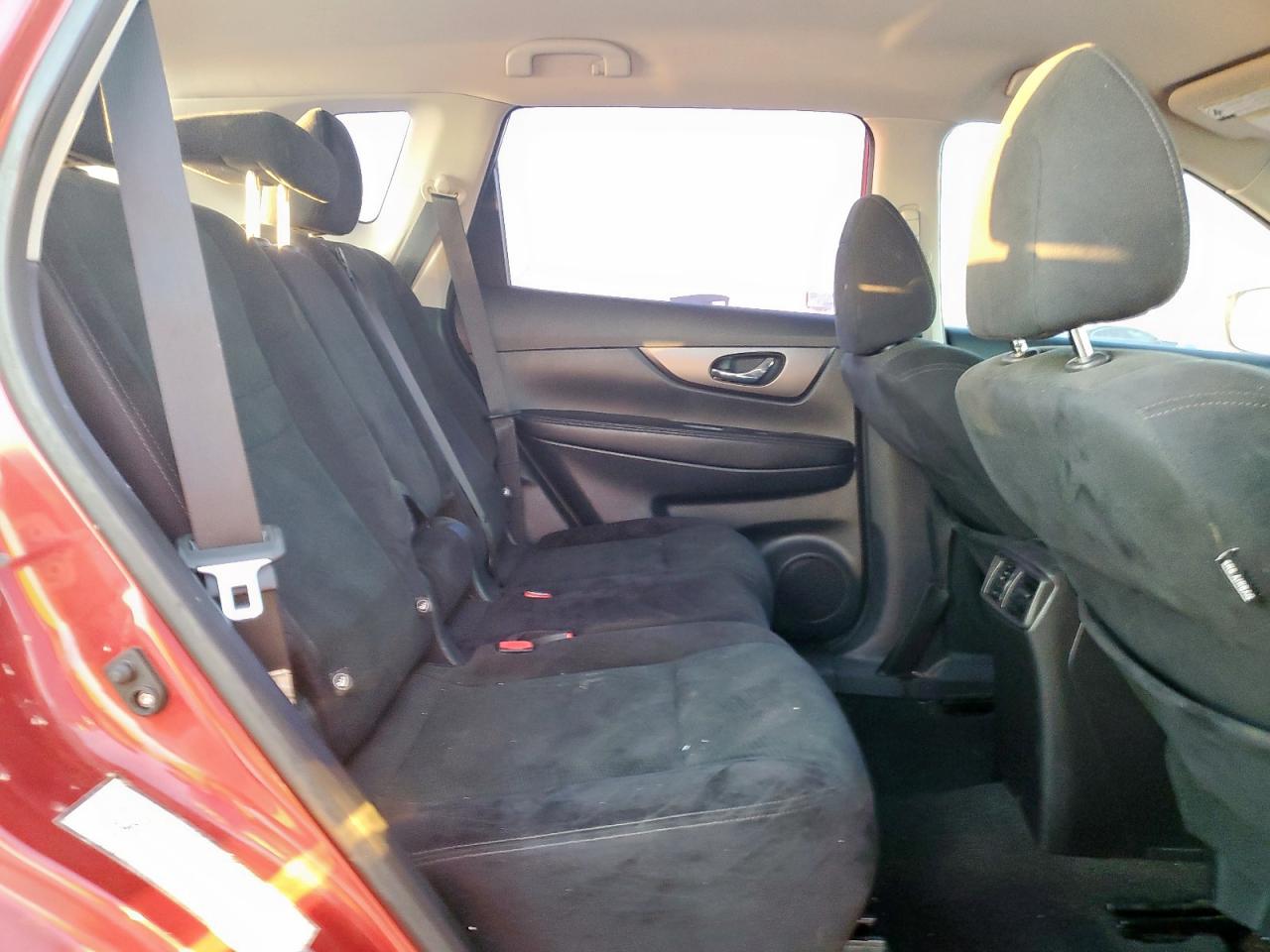 2016 Nissan Rogue S VIN: 5N1AT2MTXGC784025 Lot: 85562015