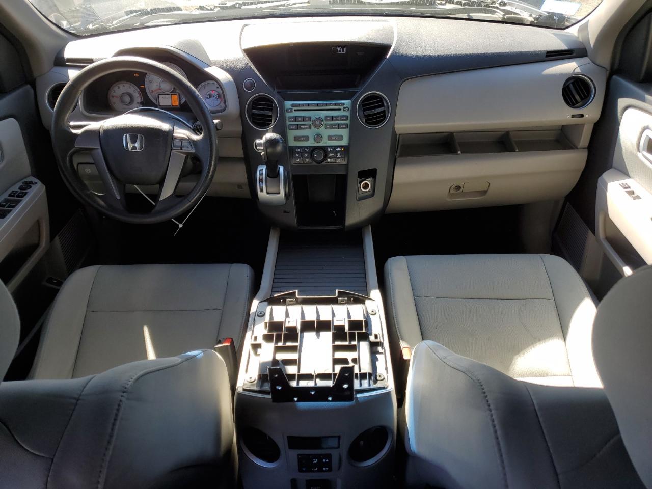 2010 Honda Pilot Lx VIN: 5FNYF4H22AB037360 Lot: 86506475