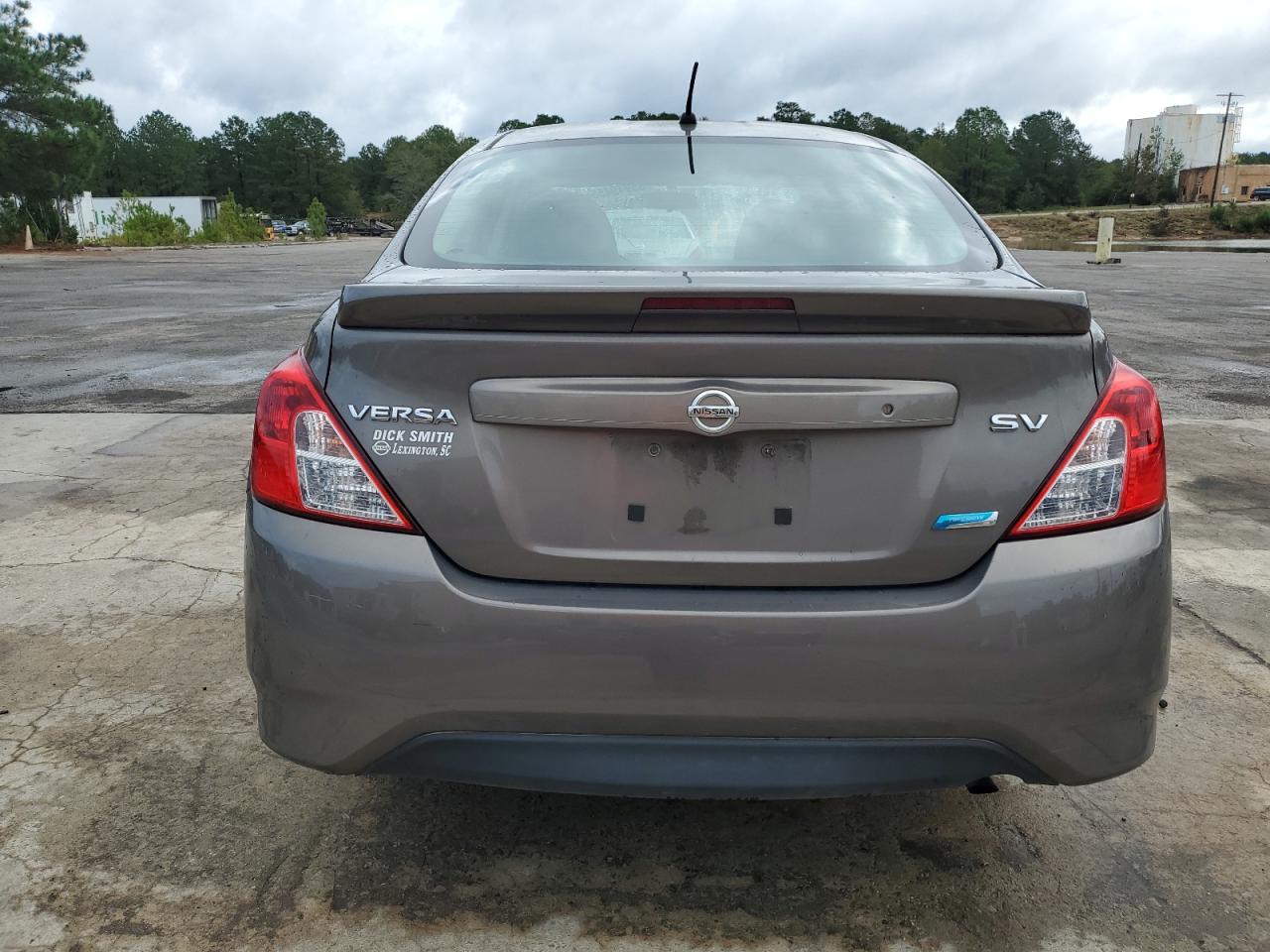 2015 Nissan Versa S VIN: 3N1CN7APXFL900809 Lot: 85949455