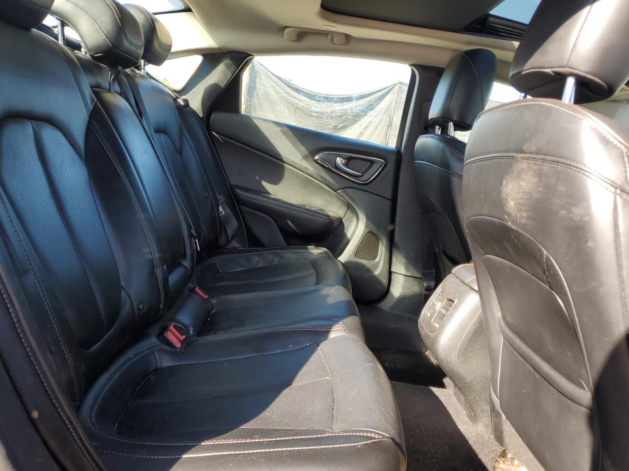 2015 Chrysler 200 C VIN: 1C3CCCEG6FN544031 Lot: 81267215