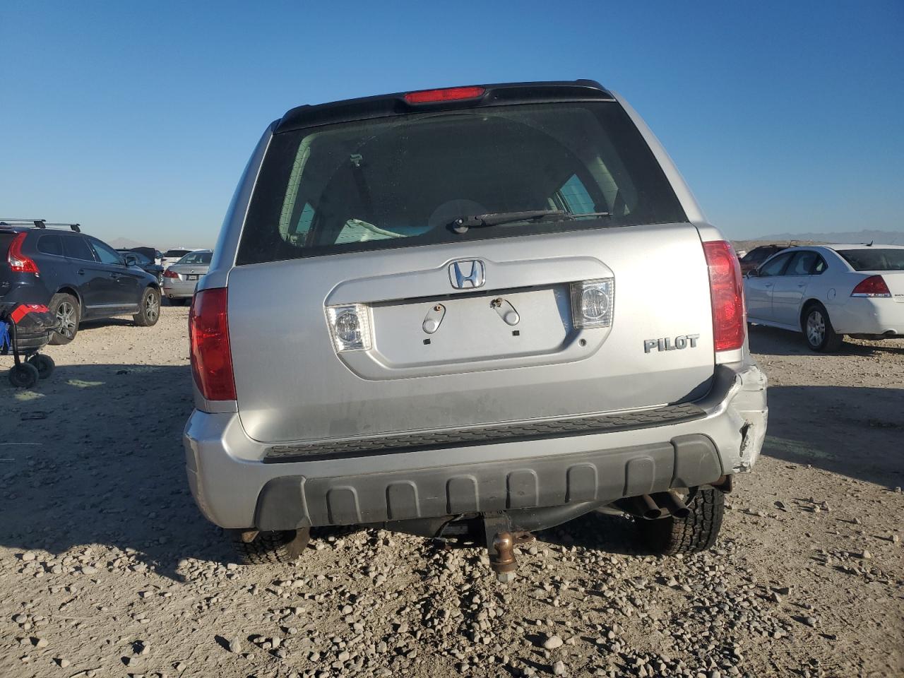 2005 Honda Pilot Lx VIN: 2HKYF18155H523819 Lot: 90652155