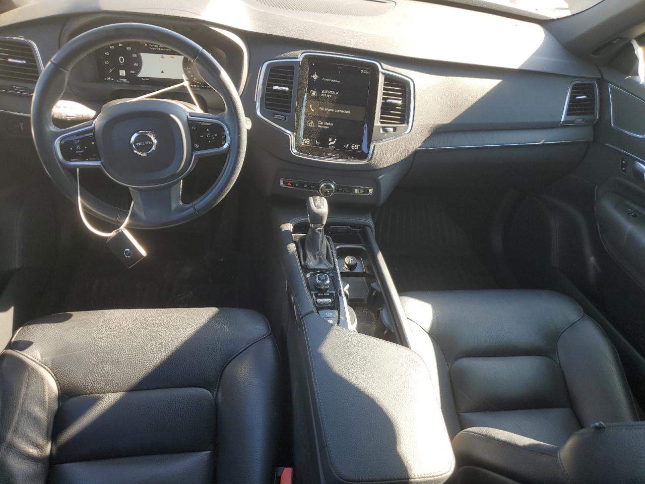 2020 Volvo Xc90 T6 Momentum VIN: YV4A22PK5L1592489 Lot: 82350365