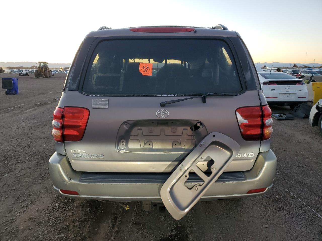 2002 Toyota Sequoia Sr5 VIN: 5TDBT44A02S063108 Lot: 85393495