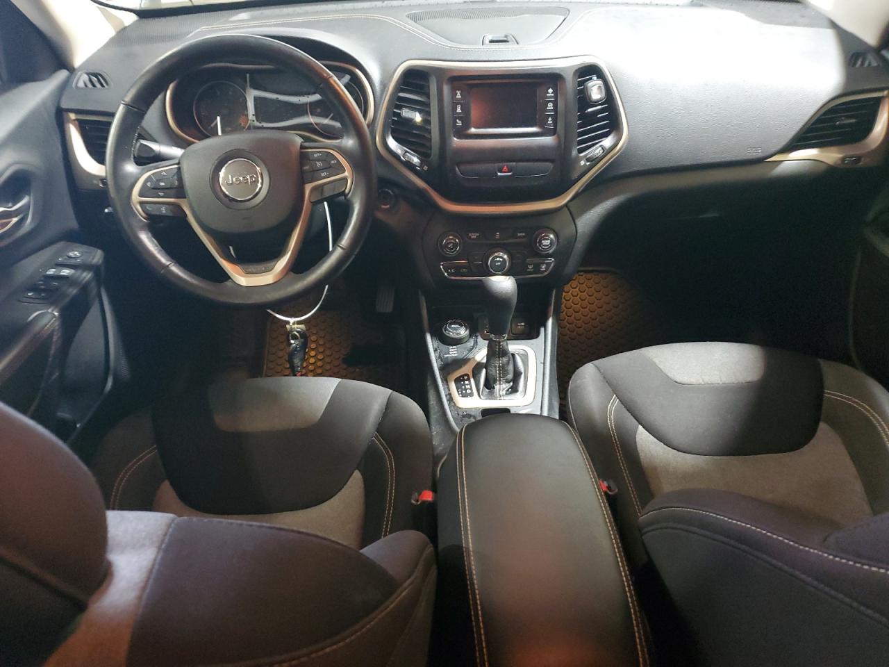 2014 Jeep Cherokee Latitude VIN: 1C4PJMCB1EW216749 Lot: 87217855