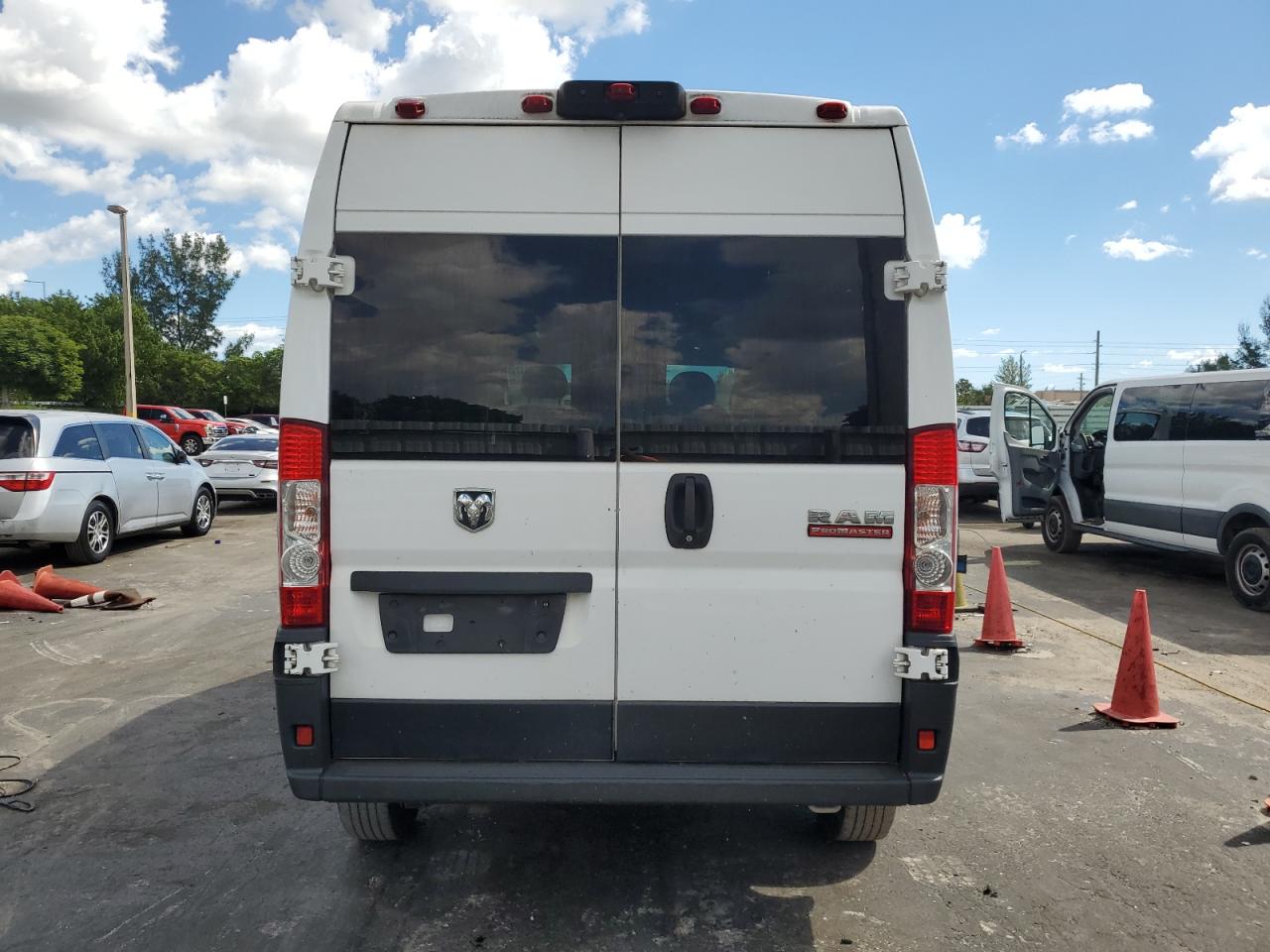 2019 Ram Promaster 2500 2500 High VIN: 3C6TRVCG4KE502312 Lot: 86633715