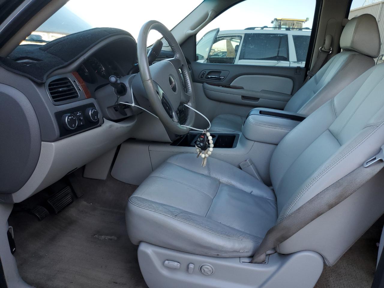 2009 GMC Yukon Xl K1500 Slt VIN: 1GKFK36339R105491 Lot: 90500585