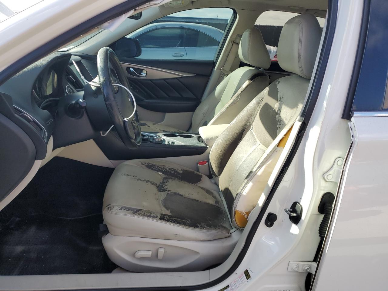 2014 Infiniti Q50 Base VIN: JN1BV7AP2EM673275 Lot: 82526775