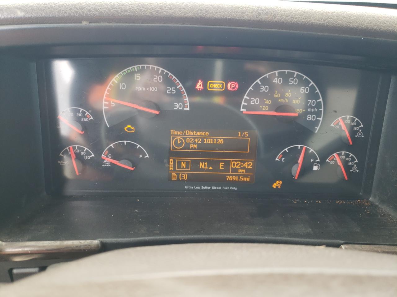 2014 Volvo Vhd Dump Truck VIN: 4V5K99EJ7EN171343 Lot: 81853625