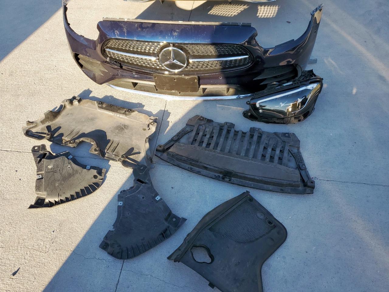 2021 Mercedes-Benz E 350 VIN: W1KZF8DB8MA890981 Lot: 82285375